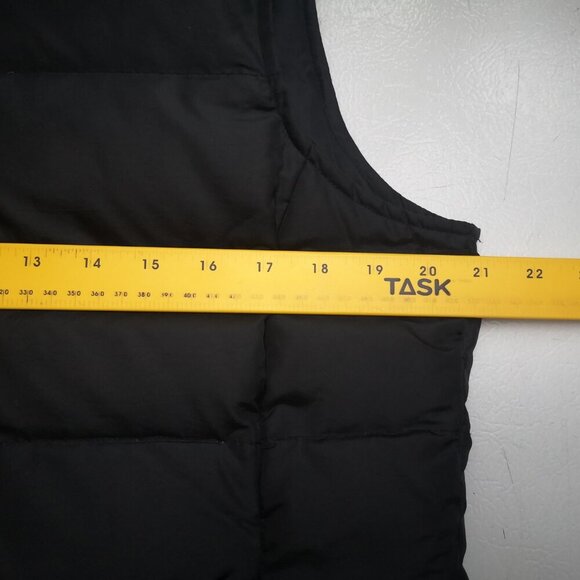 Talbots Ladies Size Medium Snap & Zipper Closure Black Puffy Vest - Picture 8 of 9